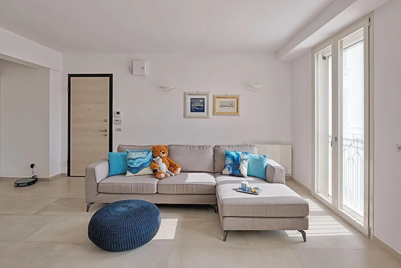 H2O Apartment Imperia