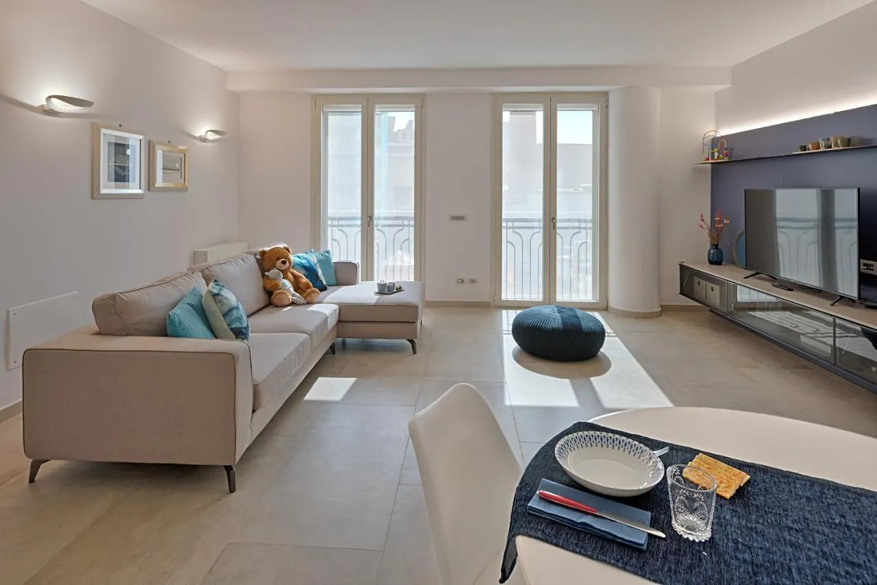 H2O Apartment Imperia Italy